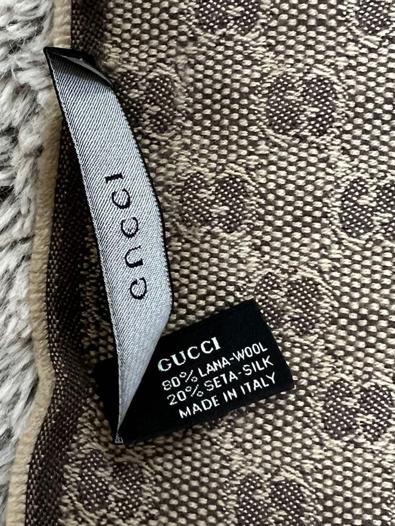 美品 GUCCI グッチマフラー GGシェリーライン ウールシルク混