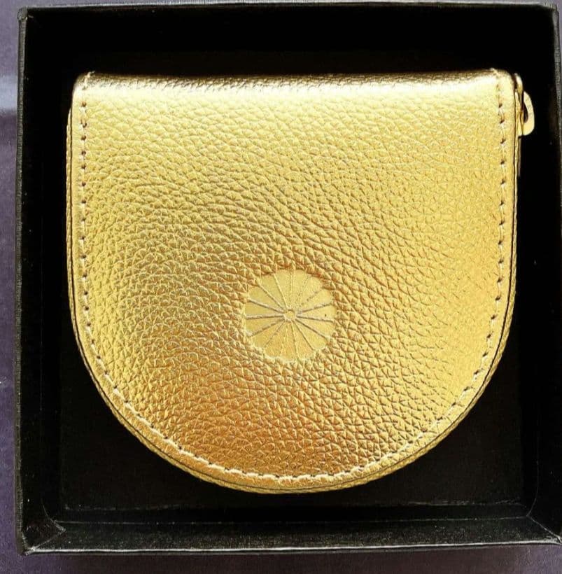 皇居　ケース　小銭入れ　ゴールド　箱付き　一筆箋付き