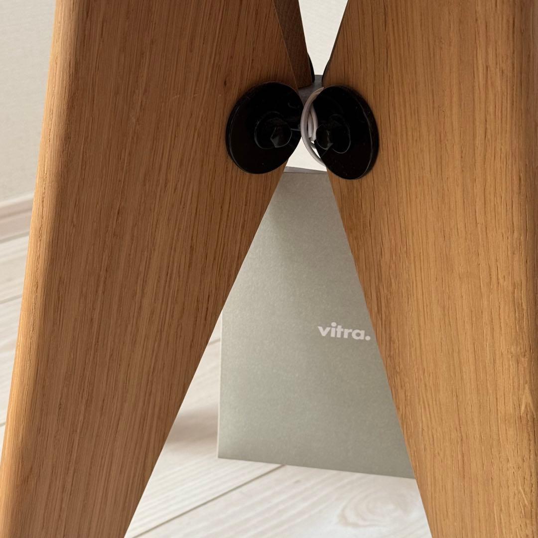 ジャンプルーヴェVitra Tabouret Bois solvay スツール