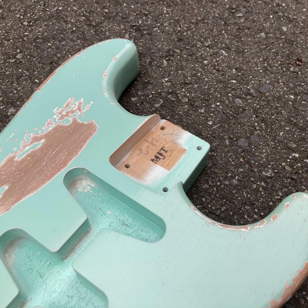【特価】MJT - ストラトキャスター ボディ (Surf Green)