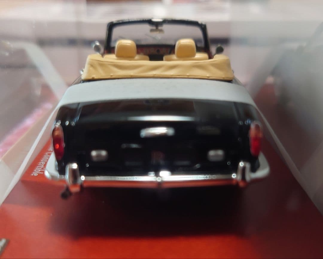 ミニカー 1971 Rolls-Royce Corniche Convertible