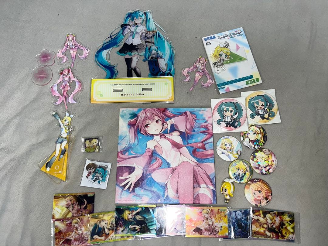 アクスタ、フィギュアグッズまとめ 初音ミク、鏡音リン・レン フリーレン ジャンク