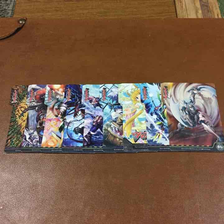 ヴァンガード カードとカードの間に入れるやつ