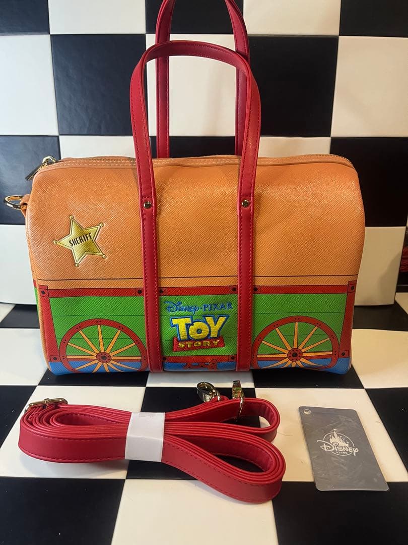 ディズニーストア限定　トイストーリー　バッグ　新品未使用品　アンディおもちゃ箱