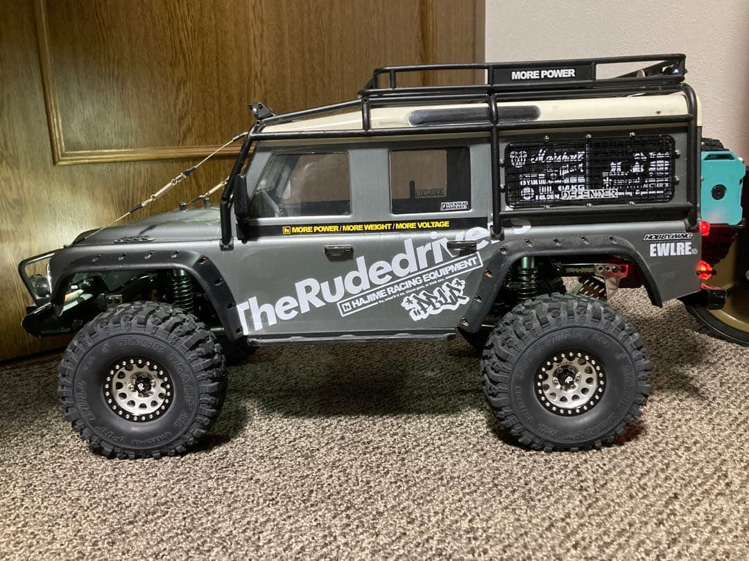 トラクサス　trx4 ディフェンダー　カスタム　 ※送受信機レス