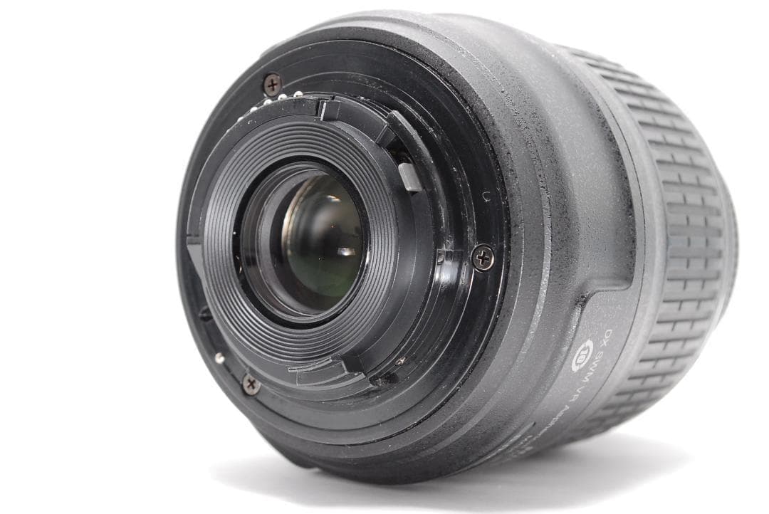 Nikon D3000　スマホ転送OK　安心の手振れ補正　一眼レフデビューに最適