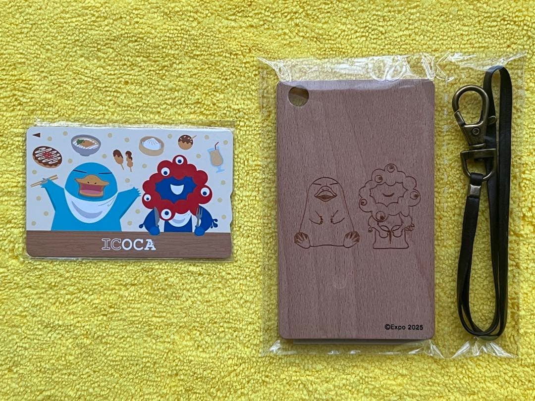 ミャクミャク　ICOCA 木製ケース