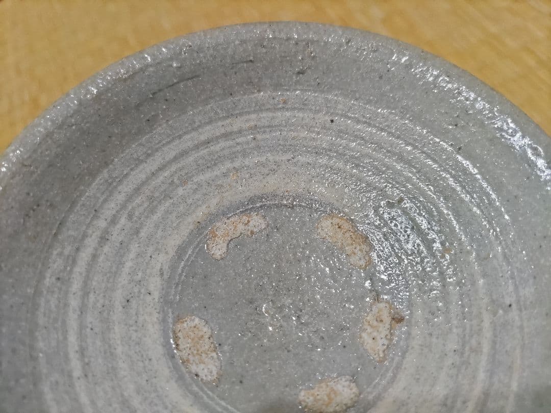 李朝　輪線状の　刷毛目　皿（12.3cm）良品！