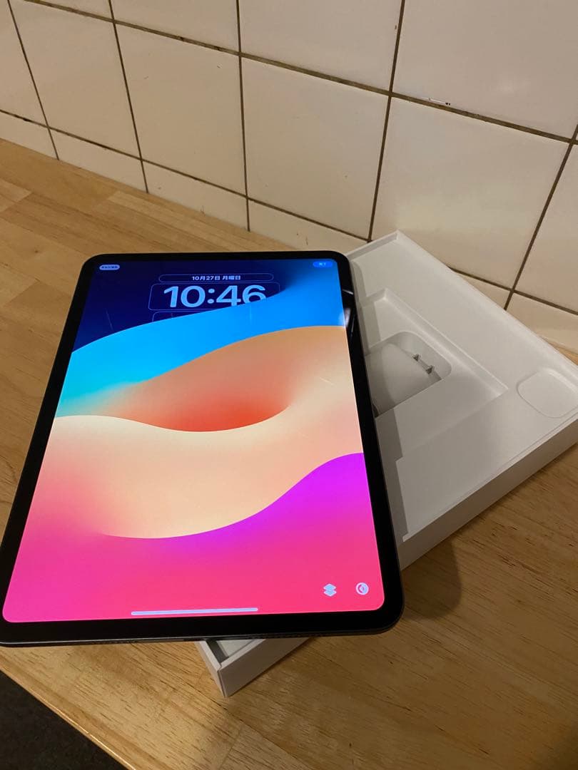 【中古・極美品】iPad Pro M4 11インチ 256GBスペースグレー