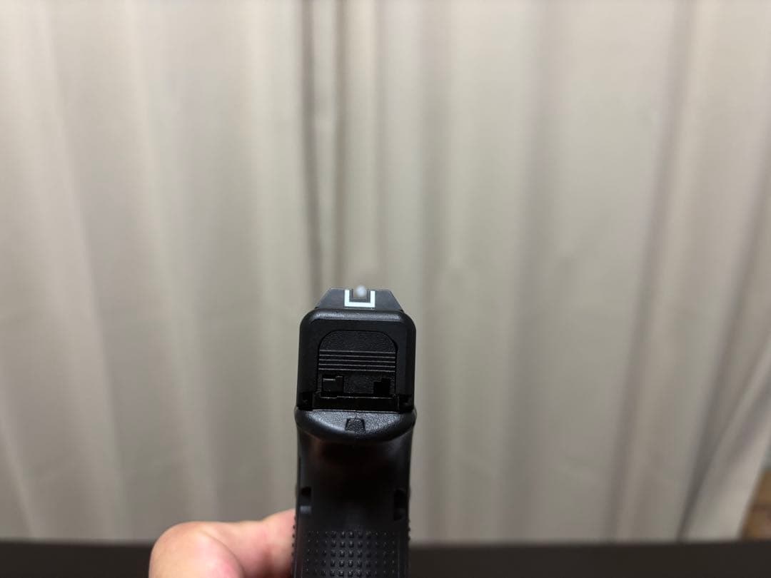 東京マルイガスブローバックガン　グロック19gen4