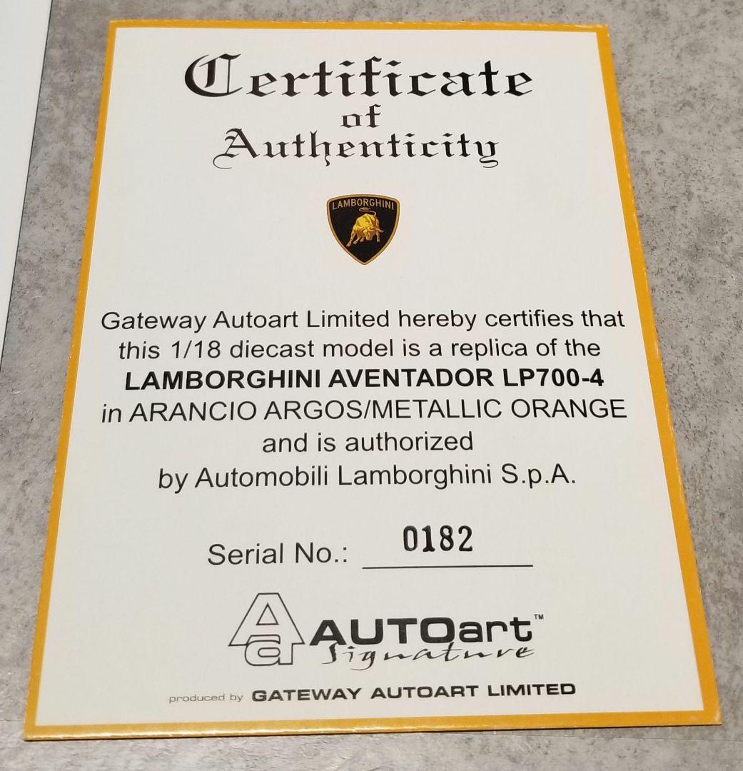 オートアート 1/18 ランボルギーニ アヴェンタドール　LP700-4