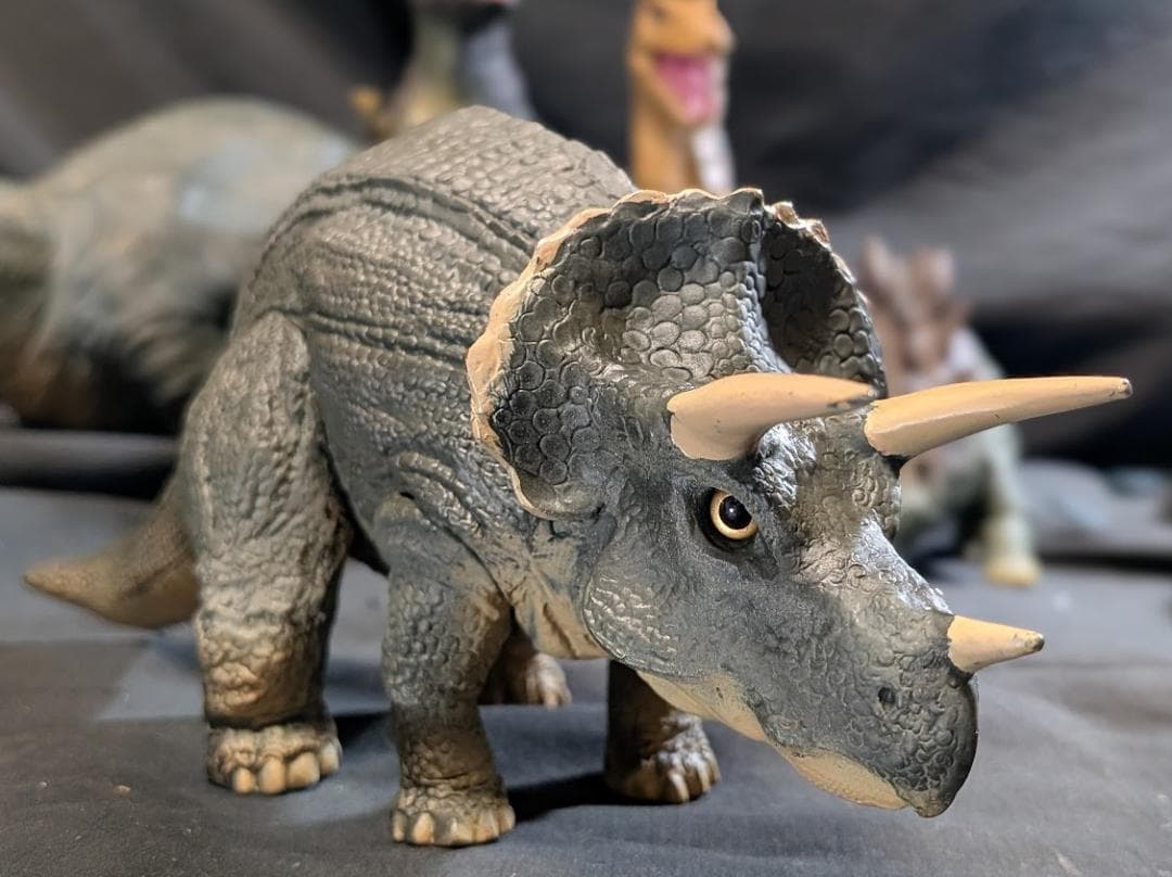 昭和レトロ恐竜（ツクダホビー）ソフビフィギュア６体セット