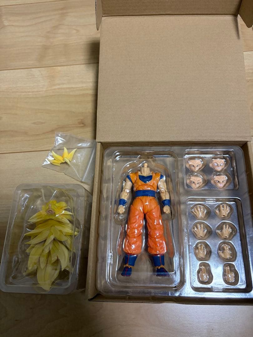 商品説明必読 KongStudio024スーパーサイヤ人3 孫悟空 カスタム