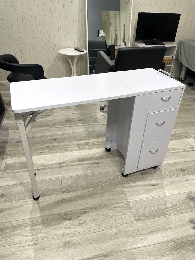 エトゥベラ　ネイルテーブル　ネイルデスク　折りたたみ