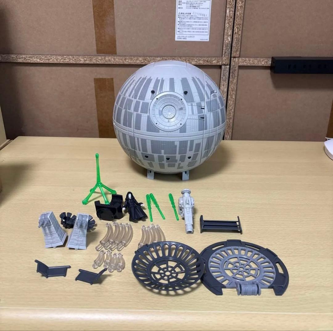 最終値下げ　スターウォーズ 超変形ジオラマ デススター　メタコレ付き
