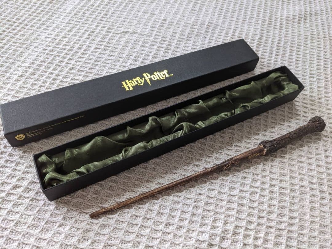 ハリーポッター　主人公　杖