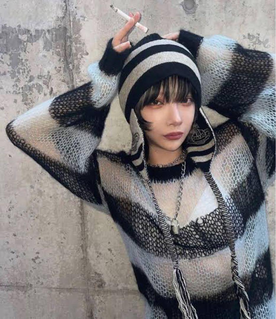 ★タグ付き★ 完美品 Vivienne Westwood 耳あて付き ニット帽