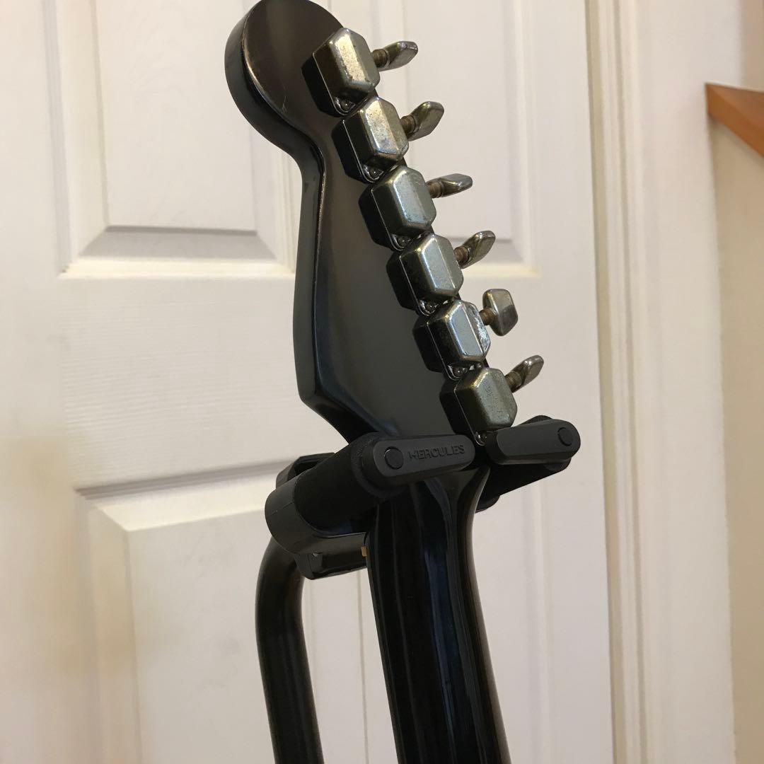 トムソン、ビンテージギター^ ^