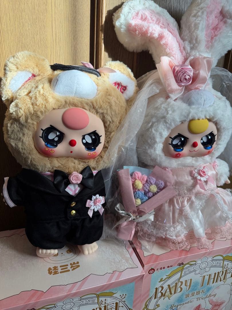 babythreeロマンチックウェディング400%新郎新婦セット涙目