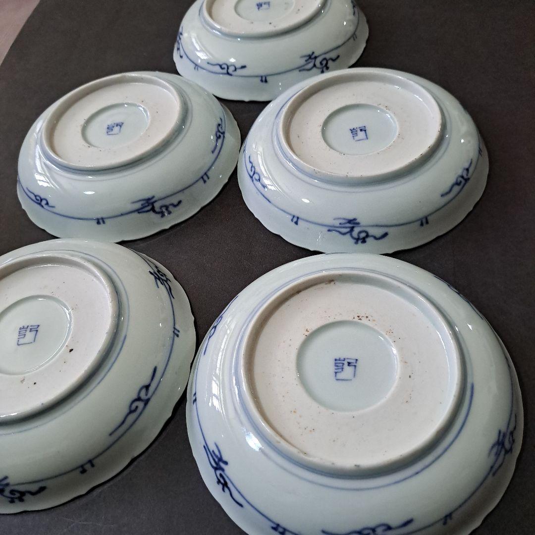 江戸中期　乾隆年　古伊万里　線画華唐草図　五寸皿　向付　膳皿　輪花　五客セット