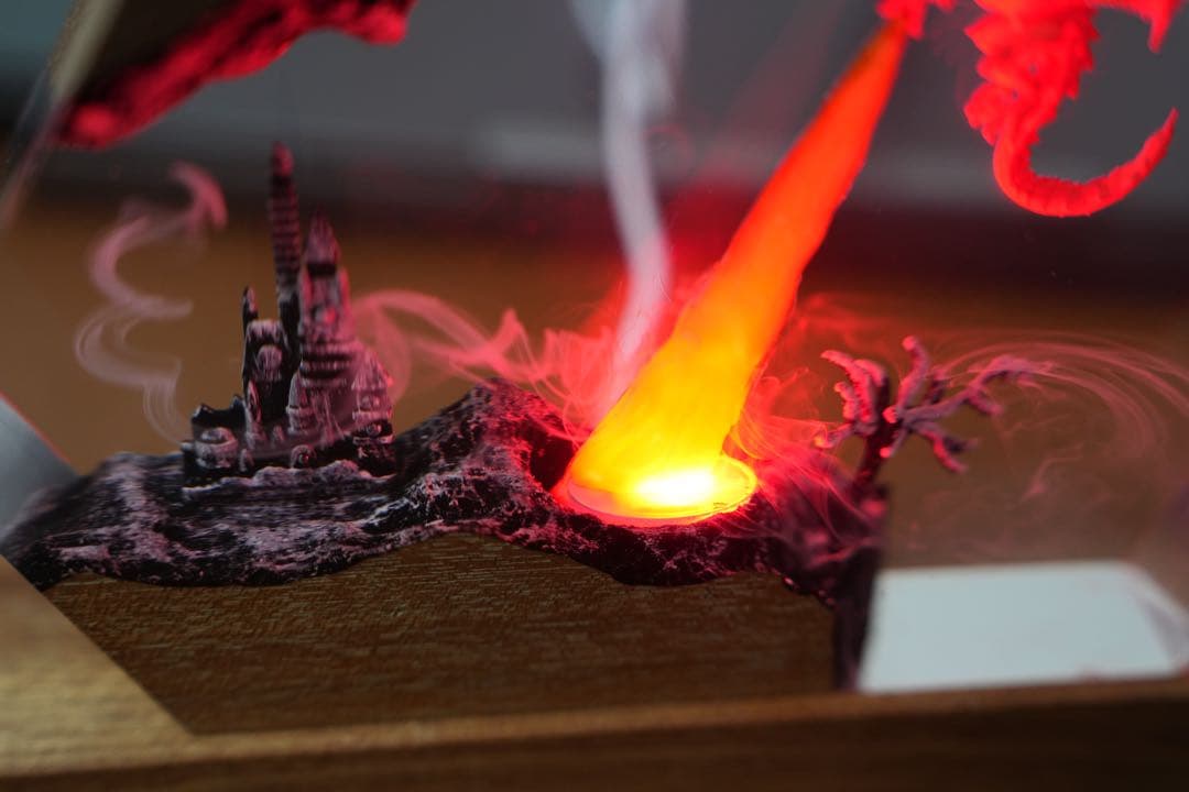 【迫力満点】ドラゴンの息吹 炎の城 レジンランプ 中世ファンタジー 騎士 冒険