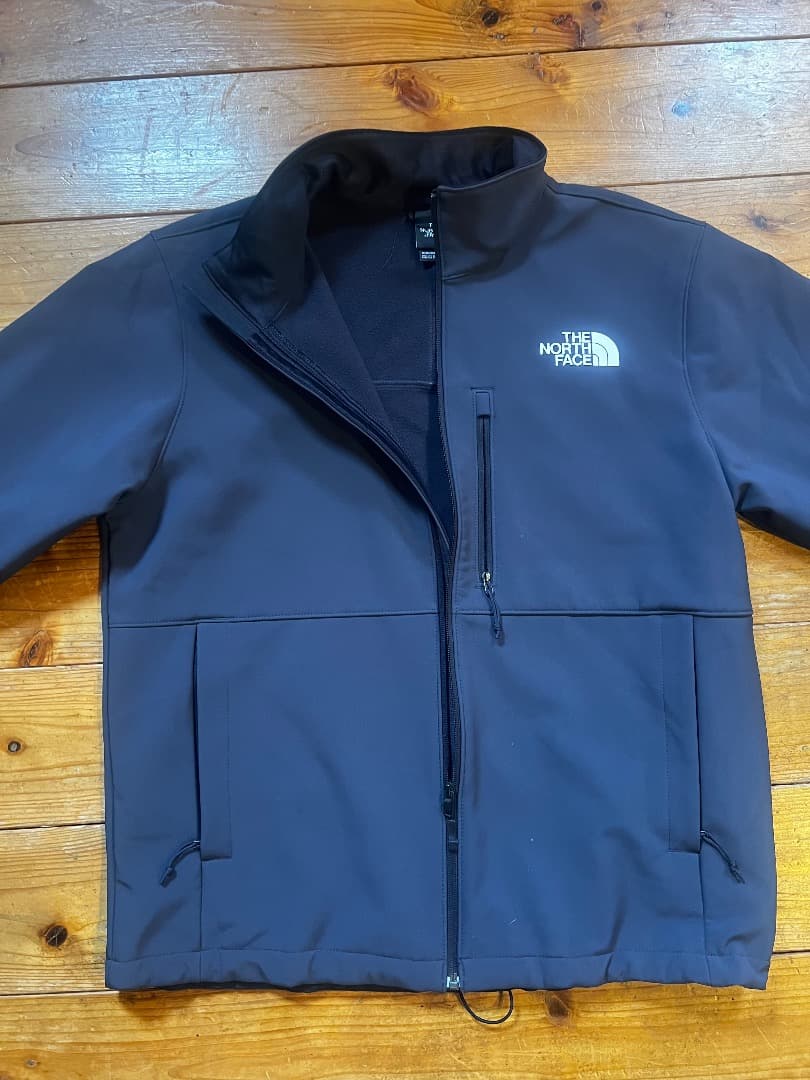 NORTH FACE ソフトシェルジャケット ブラック 美品 未使用 収納力◎