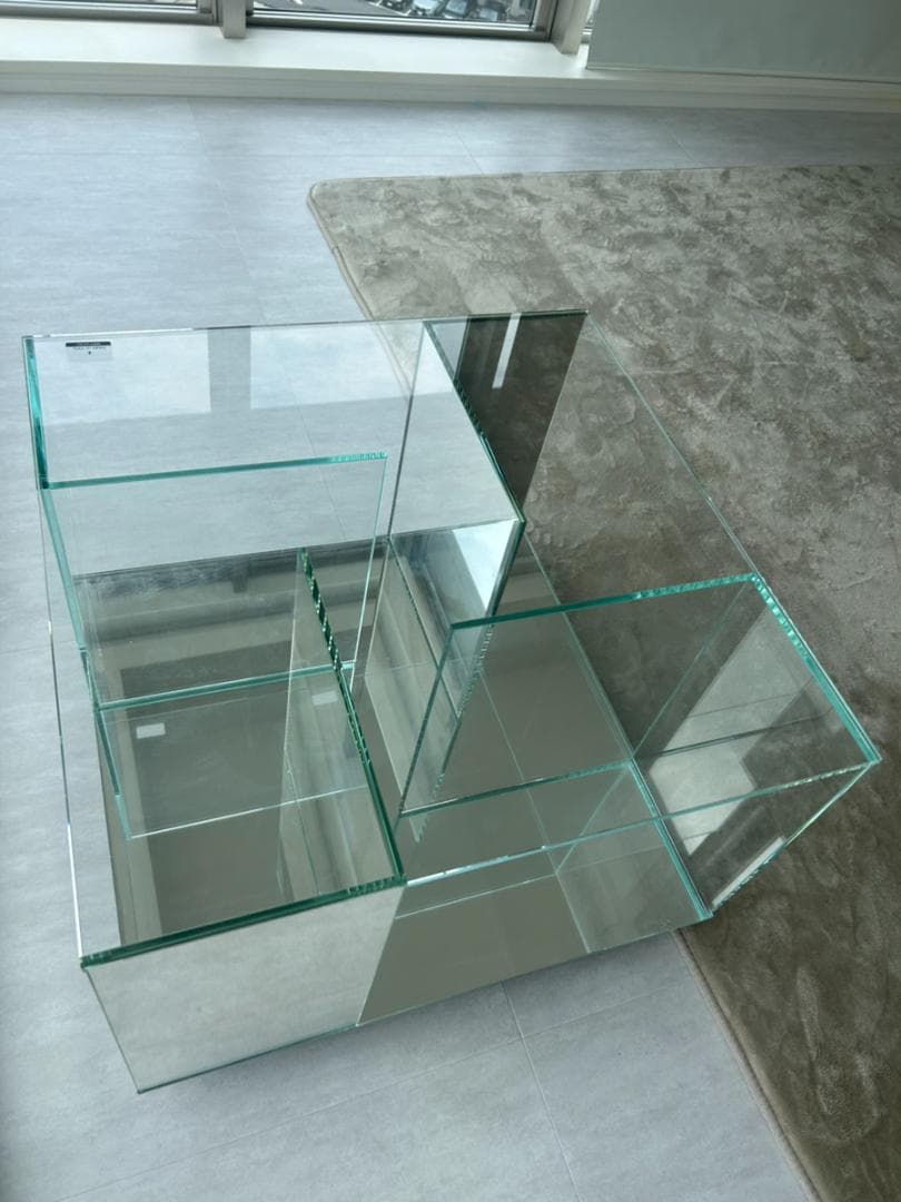 Natuzzi ナツッジ イタリア ガラステーブル サイドテーブル ラビリント