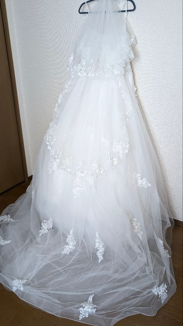 mei/ウェディングドレス　トレーン＆ベール＆インナースカート付き