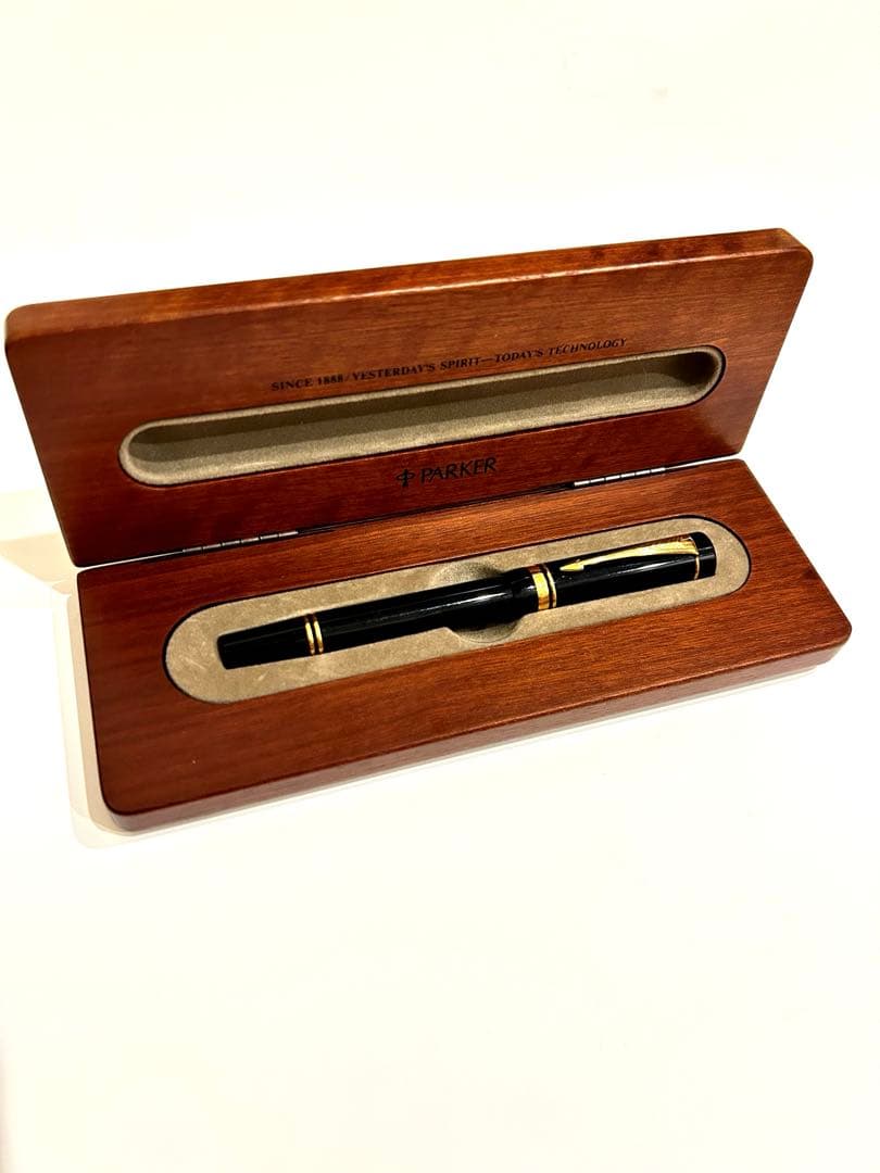 【美品】パーカー 万年筆 ブラック