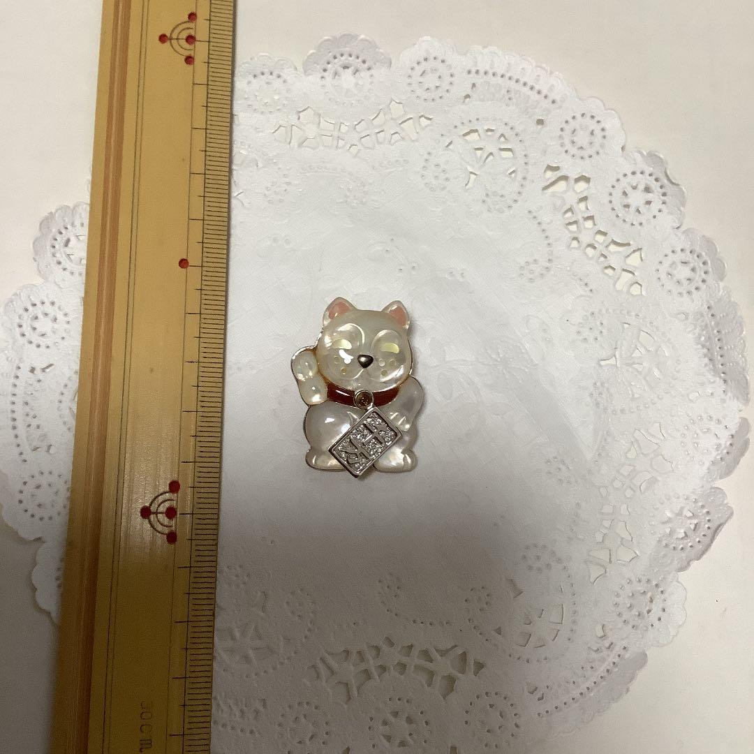 セイキ　縁起物！K18WG 保証書あり　ダイヤ入りマルチブローチ