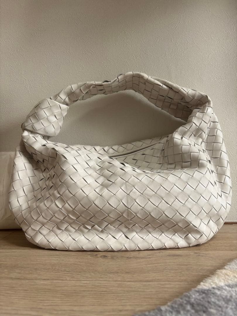 【正規品】Bottega Veneta ボッテガヴェネタ　スモールジョディ　白