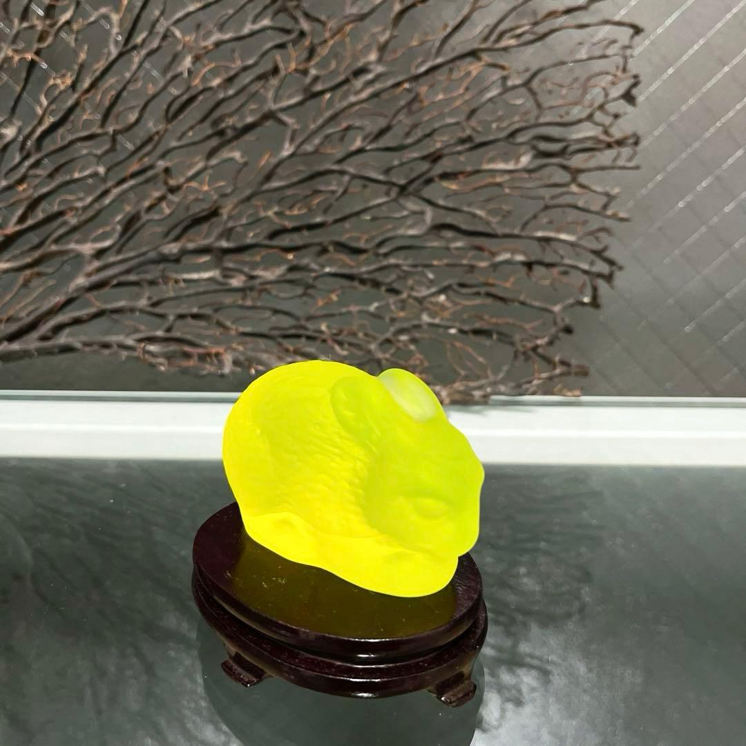 骨董　時代ガラス　磨りガラス　プレスガラス　兎　フィギュリン　文鎮　ウランガラス