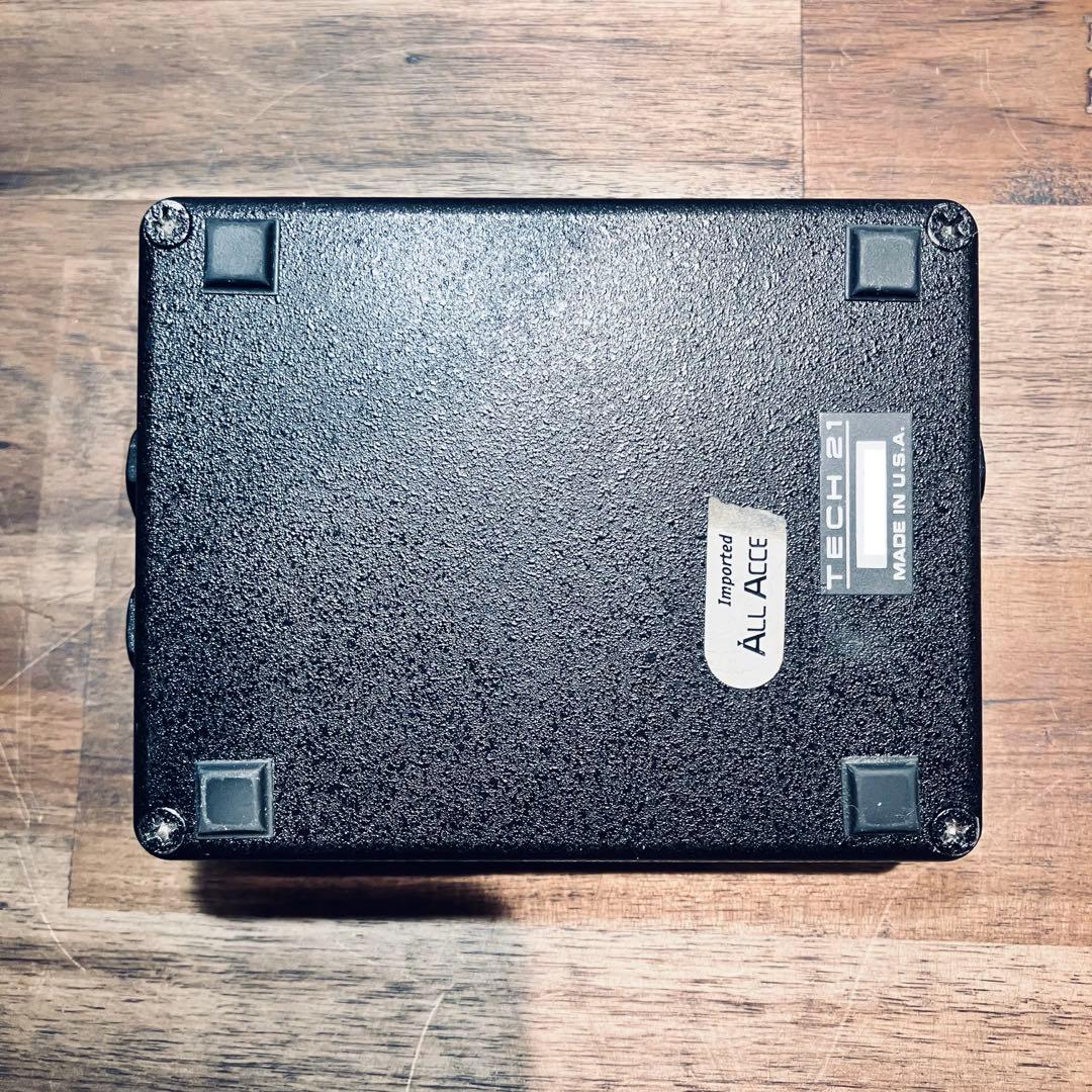 SansAmp BASS D DI 初期型