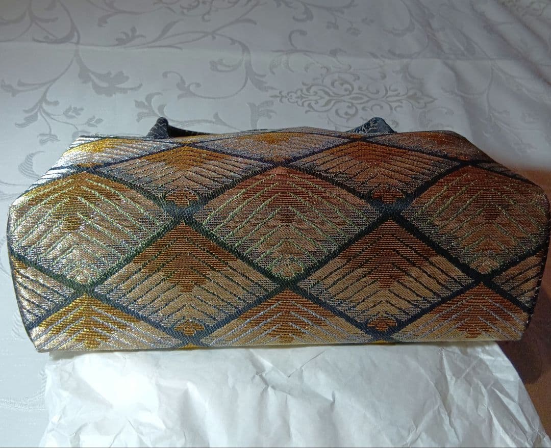 利休バック　幾何学模様 金色 銀色　お値下