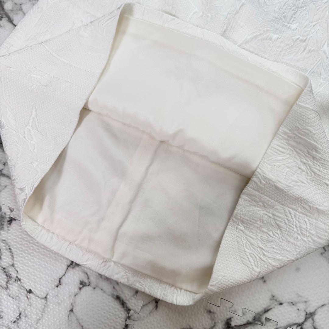 【新品タグ付き】ドルチェ＆ガッパーナ　フラワージャガードタイトスカート　ホワイト