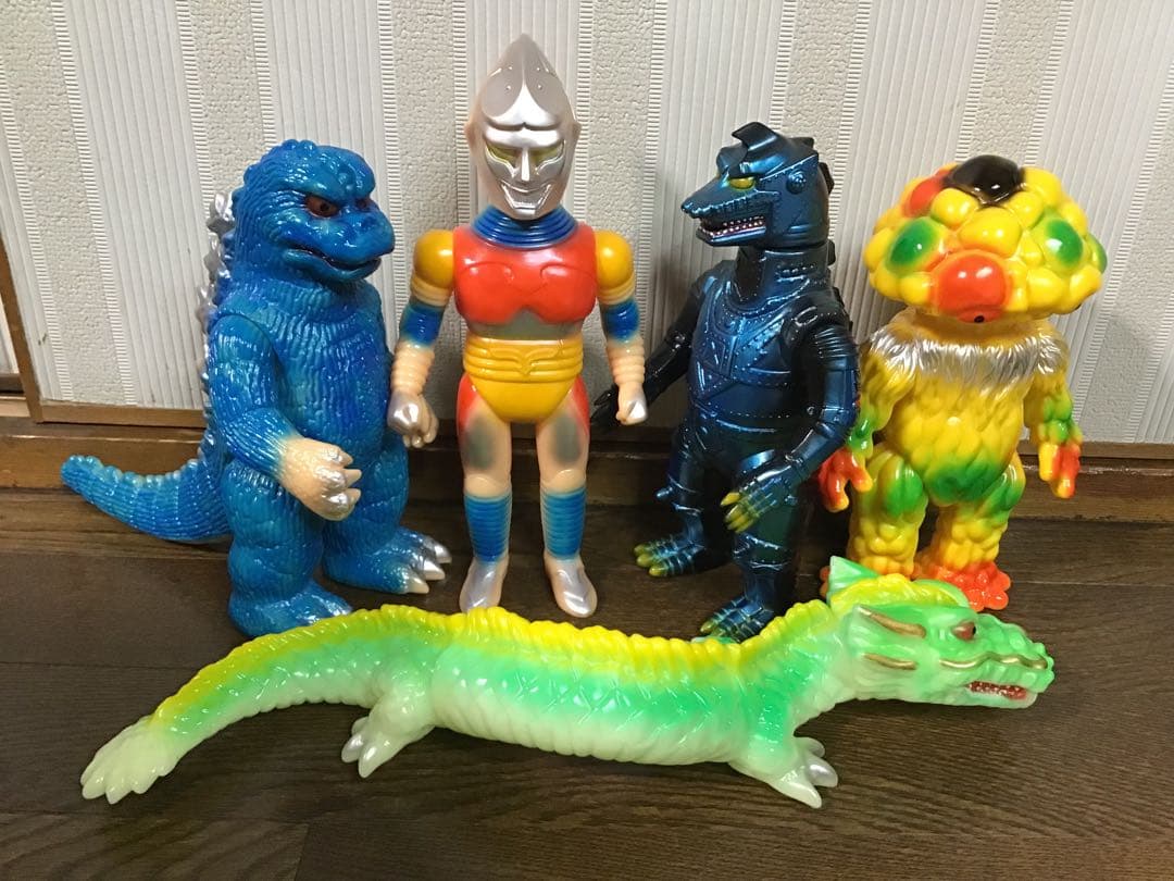 M1号　東宝怪獣5体セット　福袋　現状現品渡し　美品　プロフ必読　値引不可
