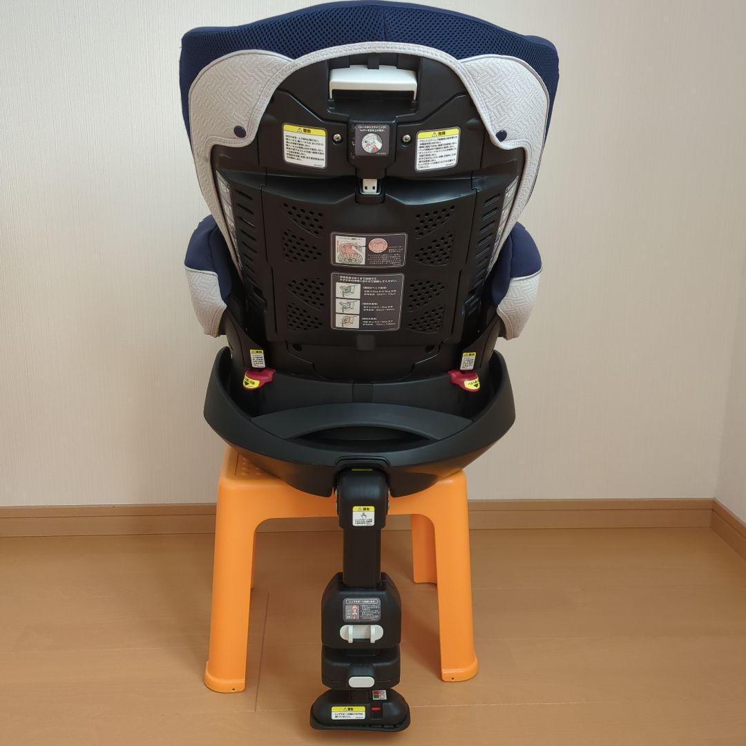 アップリカ フラディアグロウDX チャイルドシート 360°回転
