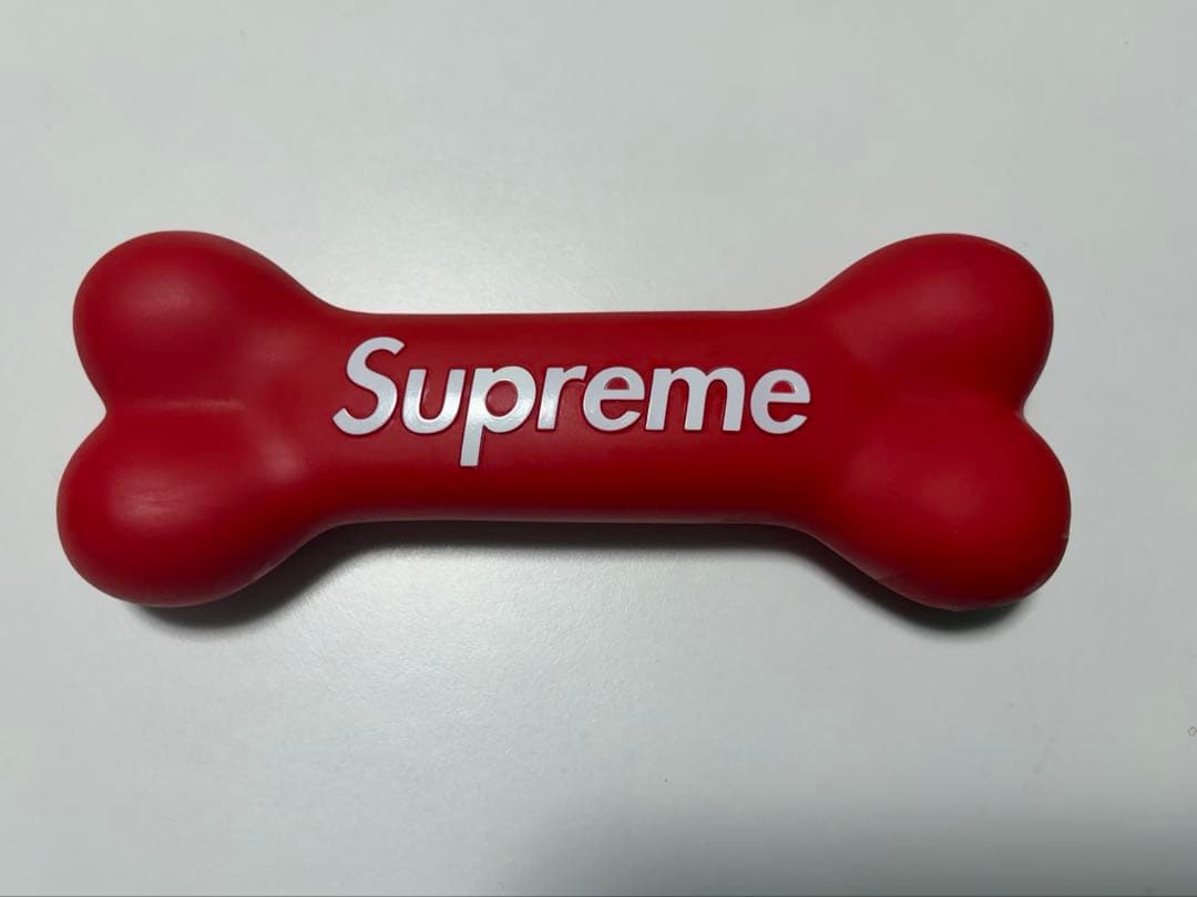 【新品未使用】supreme 犬用おもちゃ