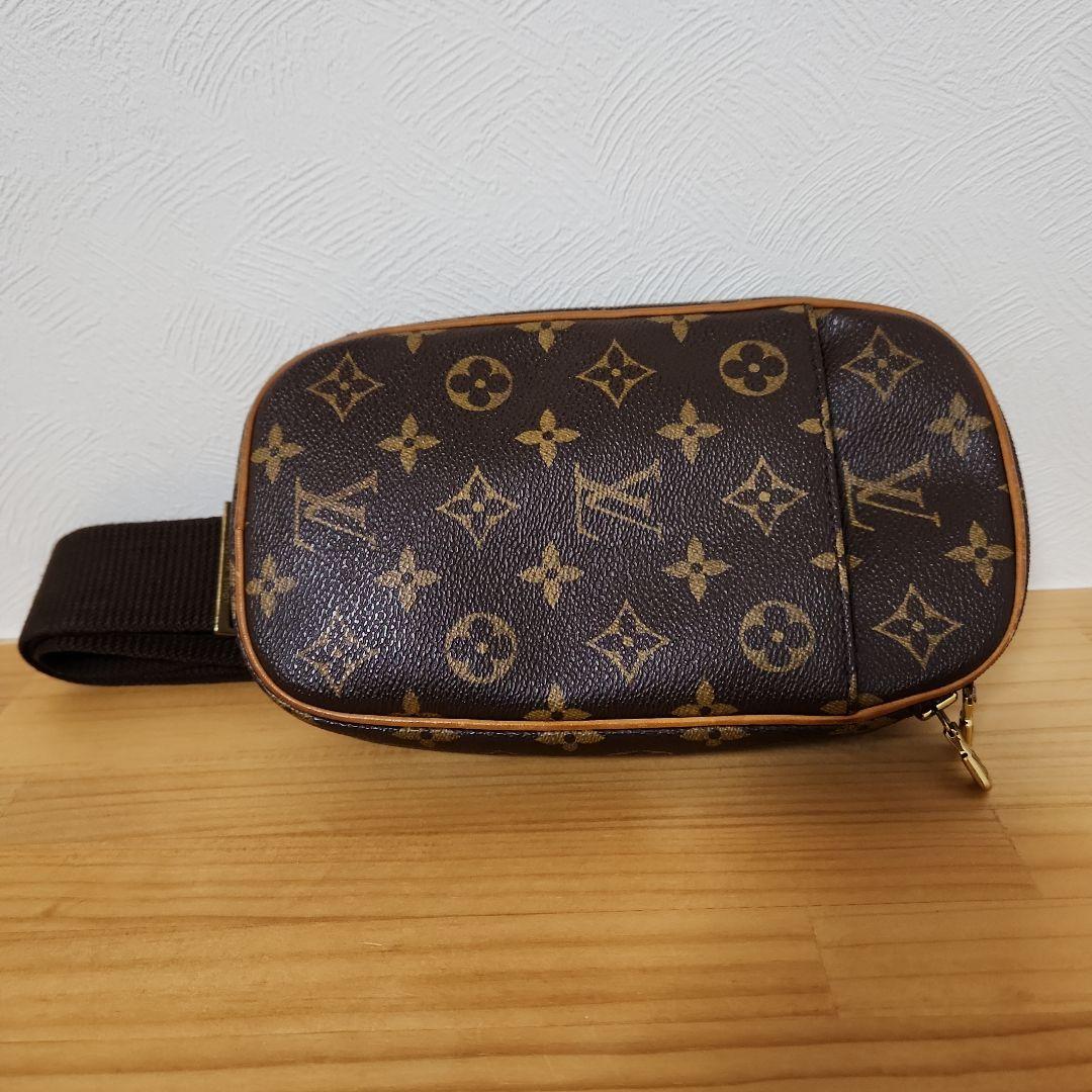 LOUIS VUITTON 　モノグラム　ポシェットガンジュ