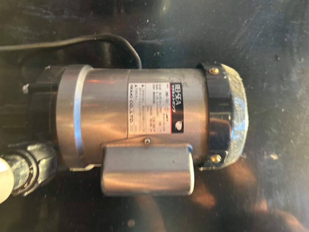 アクリル2,000水槽