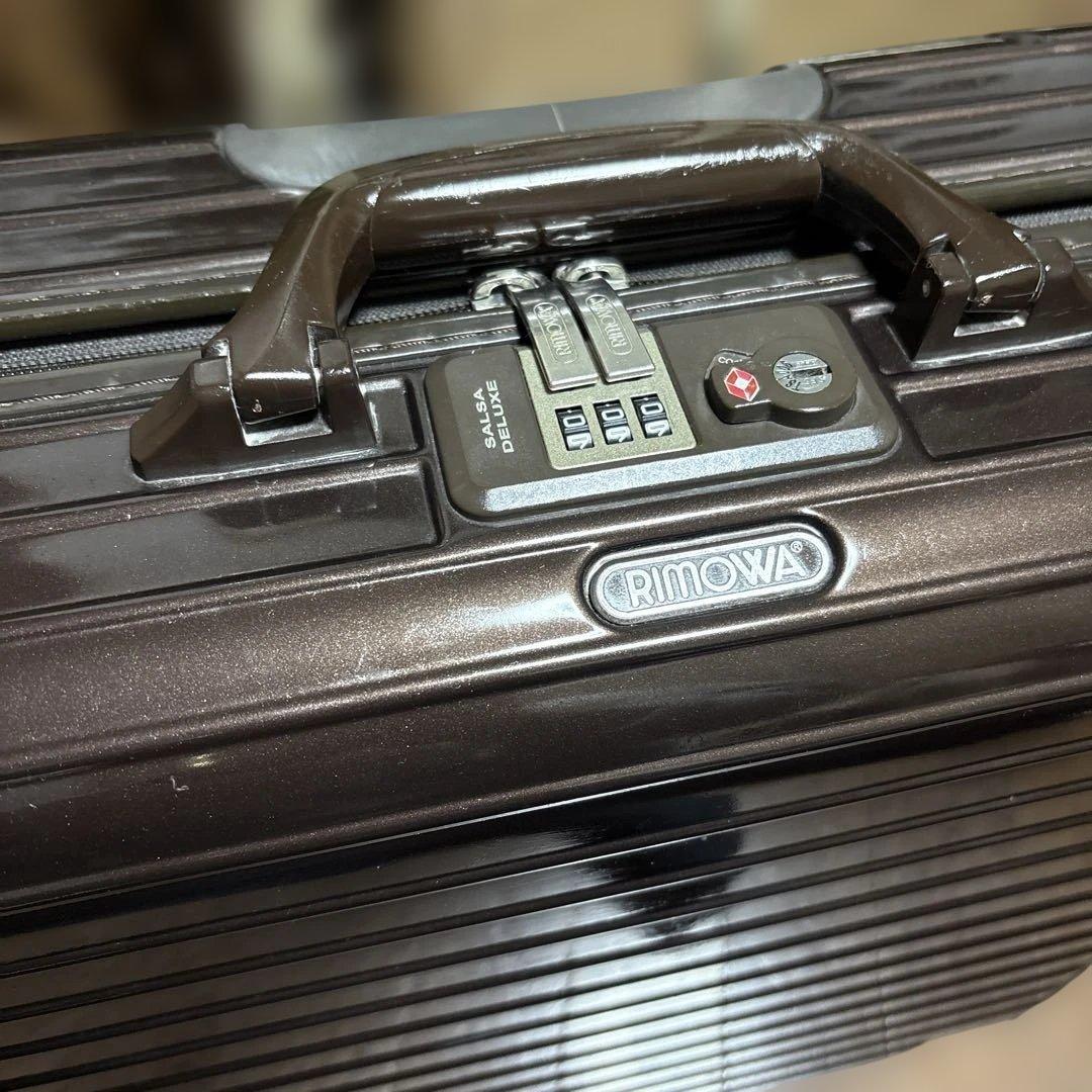 リモワ サルサデラックス4輪 23L 機内持込可　ビジネストローリー　上品な茶色
