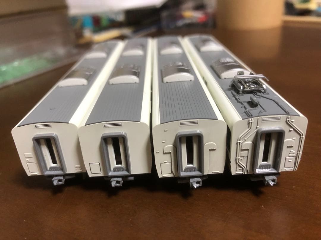 まっつー様　kato 221系リニューアル車4両セット＋223系6000番台