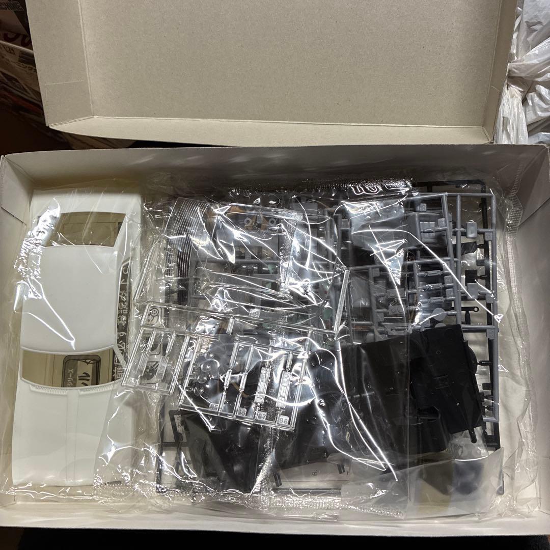 青島HOT ROD LAUREL 1/24 未組立キット