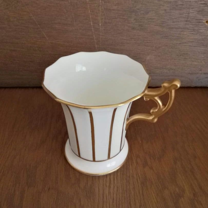 逸品　金彩装飾ハイハンドルC&S　アールデコ　Cauldon　英国アンティーク