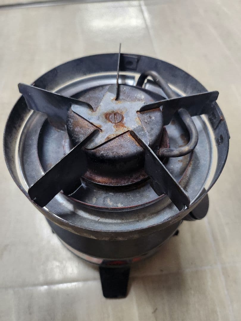 PEAK 1 Colemanマルチフューエルストーブ　オプションケース付動作品