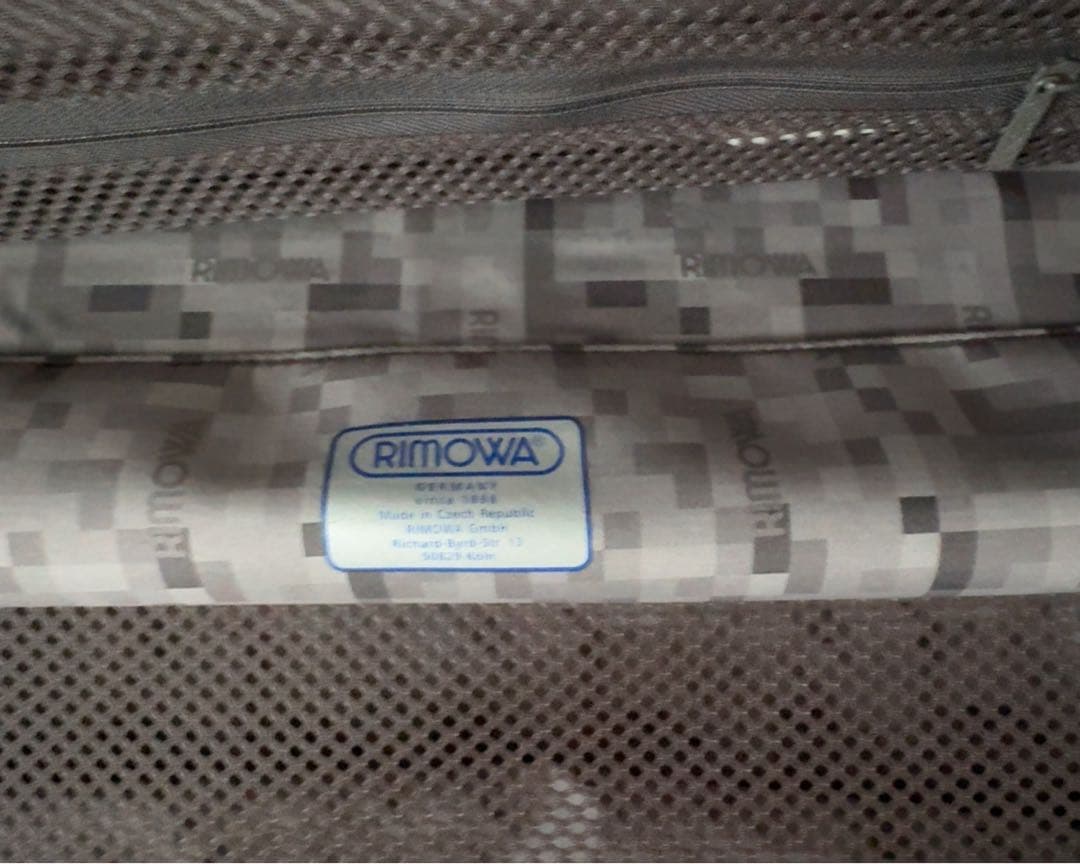 リモワ　サルサ　35L マットブラック