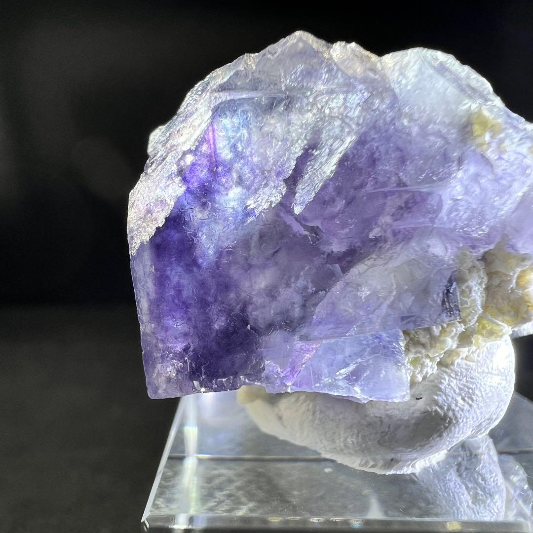 ヤオガンシャン産　パープルゾーニング　ブルーウィンドウ　フローライト