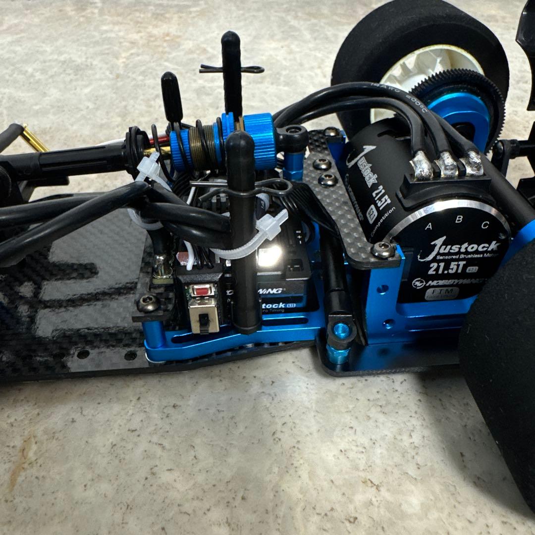 タミヤ TRF104 シャーシ(組立メカ搭載済み)