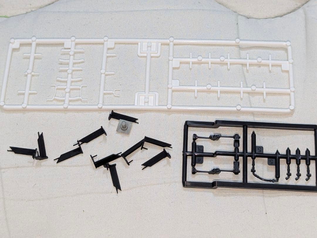 KATO　DE10　HO　【1-703】　パーツ、インレタ取付済③