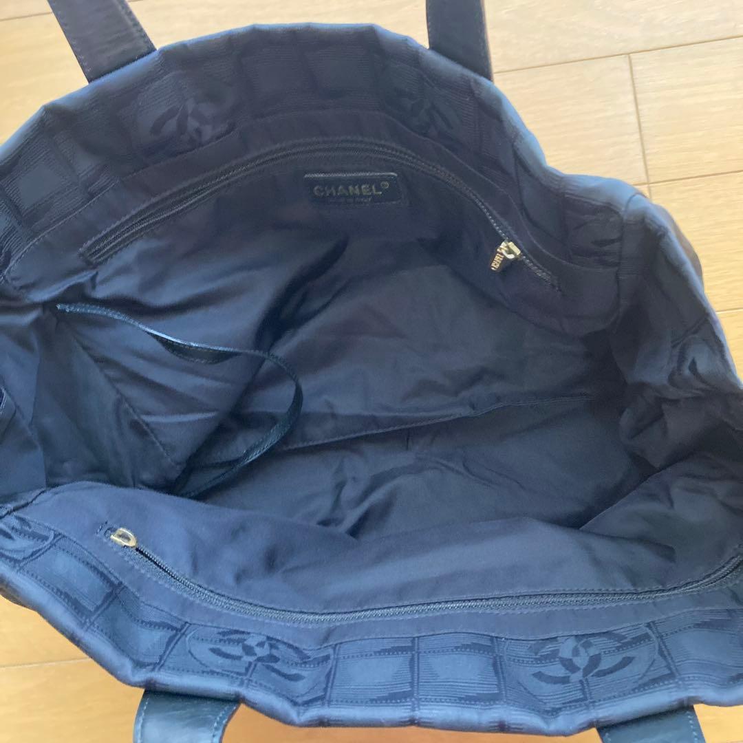 モコCHANELニュートラベルラインＭＭトートバック